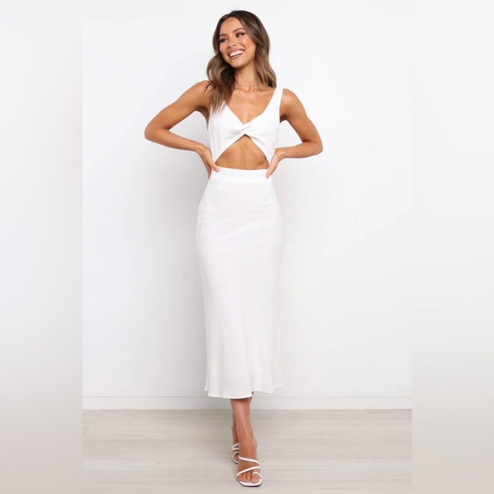 NEW Petal and Pup White Midi Dress
